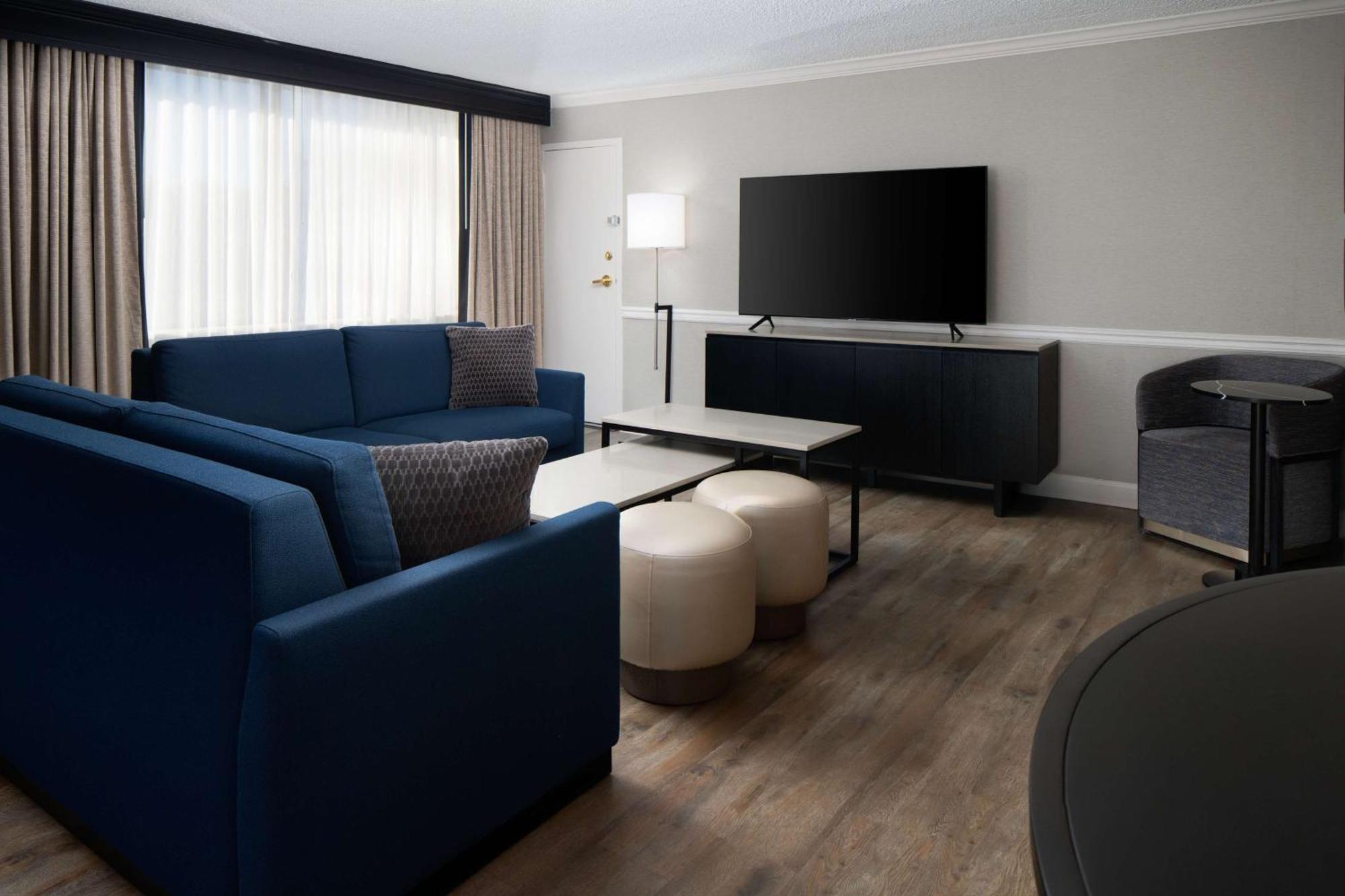 Doubletree By Hilton Baltimore North Pikesville Exteriör bild